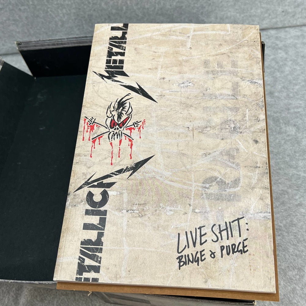 Metallica 1993 LIVE SHIT Binge & Purge Concert- VHS-Book- Box Set-Vintage-Tour - Picture 7 of 7